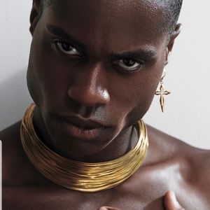 Meet your Posher, Ricky "EZ" Royce